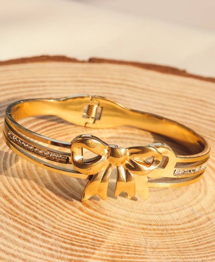 Stone Open Bow Bracelet For Girls & Women